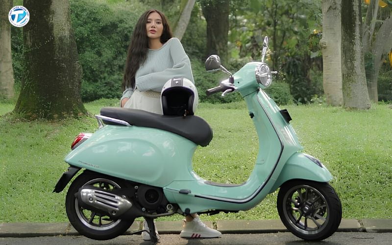 Xe điện Vespa là lựa chọn phù hợp cho nhu cầu đi học đi làm và di chuyển trong đô thị